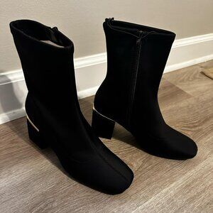 Liz Claiborne Womens Wonderful Block Heel Booties